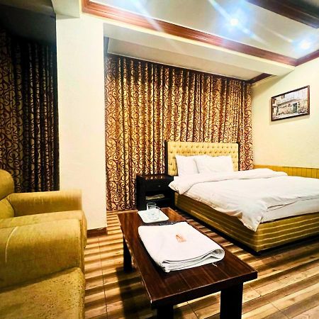 New Islamabad Hotel ภายนอก รูปภาพ