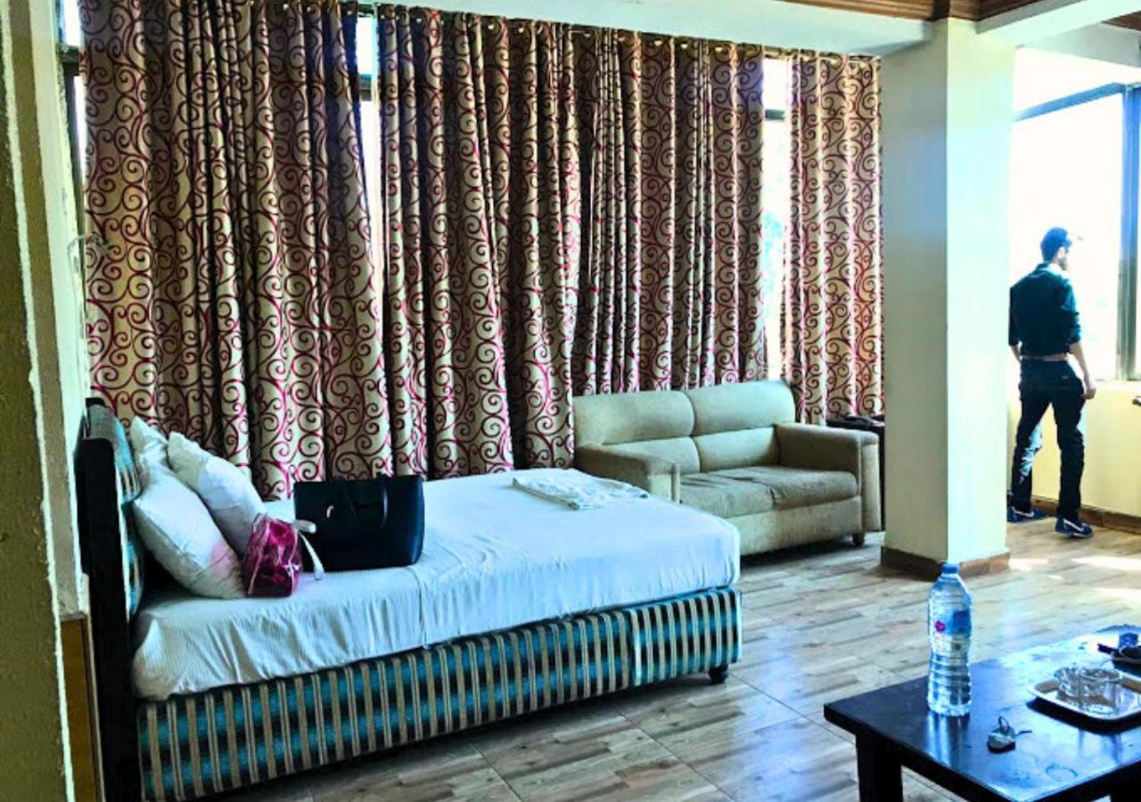 New Islamabad Hotel ภายนอก รูปภาพ