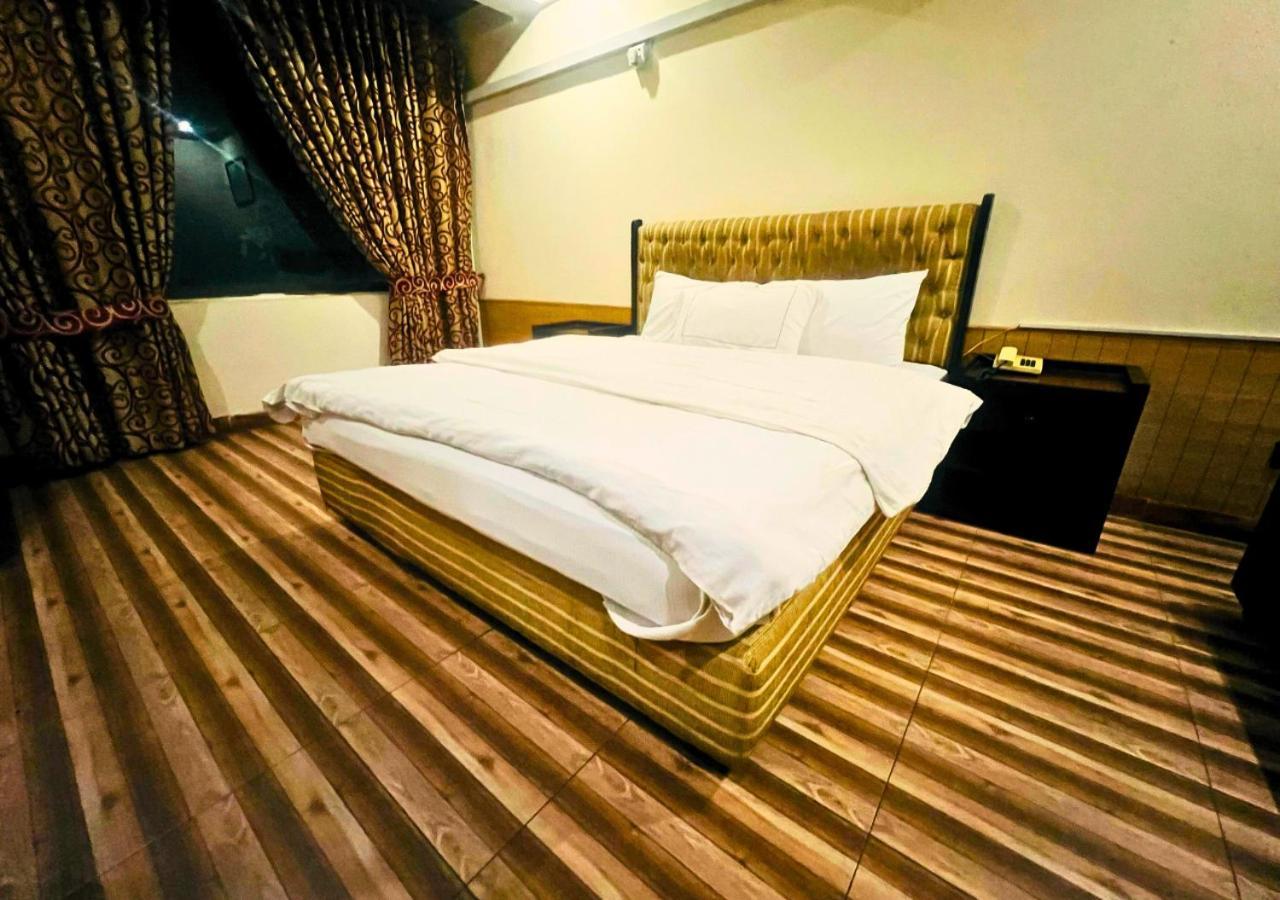 New Islamabad Hotel ภายนอก รูปภาพ